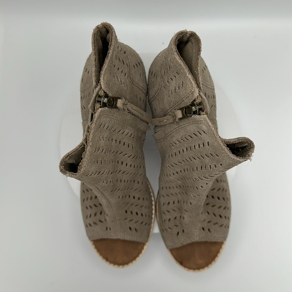 TOM’S “Majorca” Suede Perforated Open Toe Booties, Size 7.5 - Picture 3 of 8